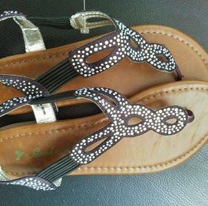 🌱 New Girls Sandals Shoes Size 2 black new